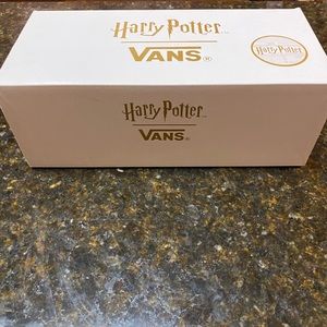 Harry Potter huffelpuff vans